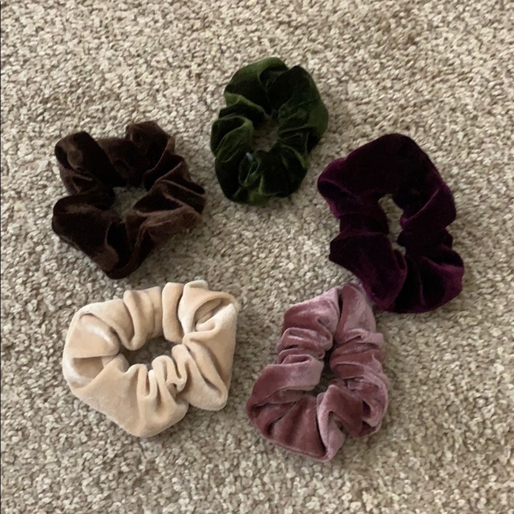 Velvet Scrunchie Set